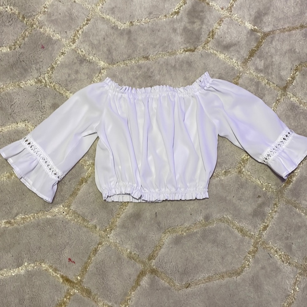 White crop top